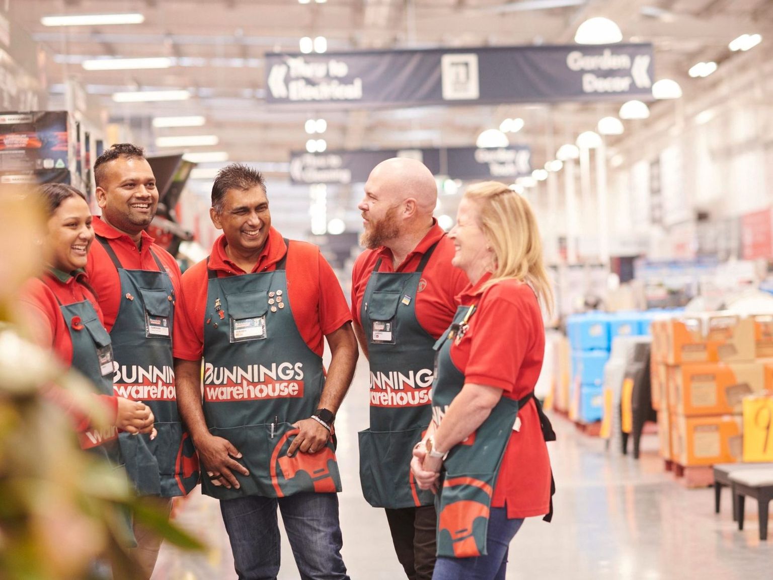 Bunnings Warehouse team ready to support trade contractors